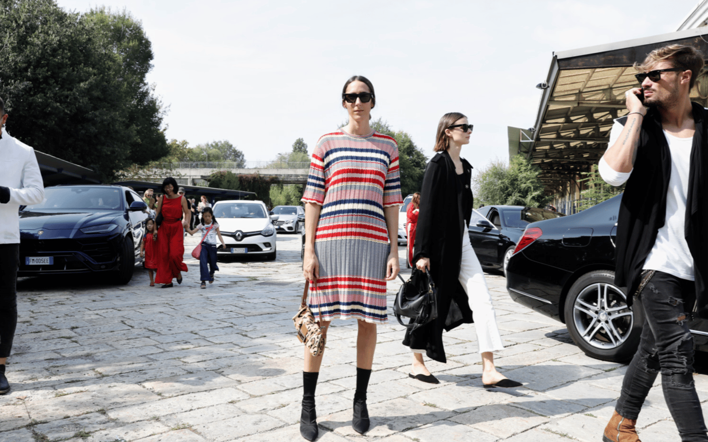 AU PREMIER RANG DU DÉFILÉ ROBERTO CAVALLI PRINTEMPS-ÉTÉ 2019-FASHION WEEK 14