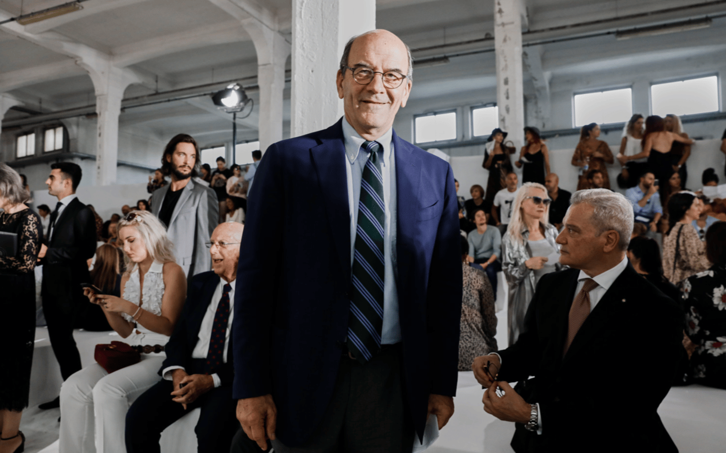 AU PREMIER RANG DU DÉFILÉ ROBERTO CAVALLI PRINTEMPS-ÉTÉ 2019-FASHION WEEK 20
