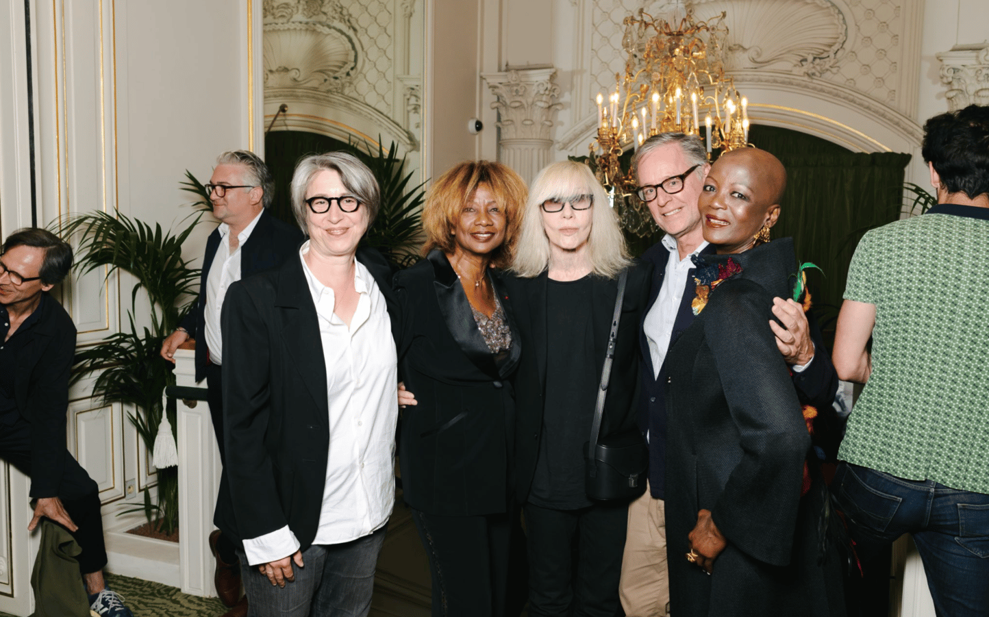 L’EXPOSITION YVES SAINT LAURENT – FORMES-MUSÉE YVES SAINT LAURENT 16