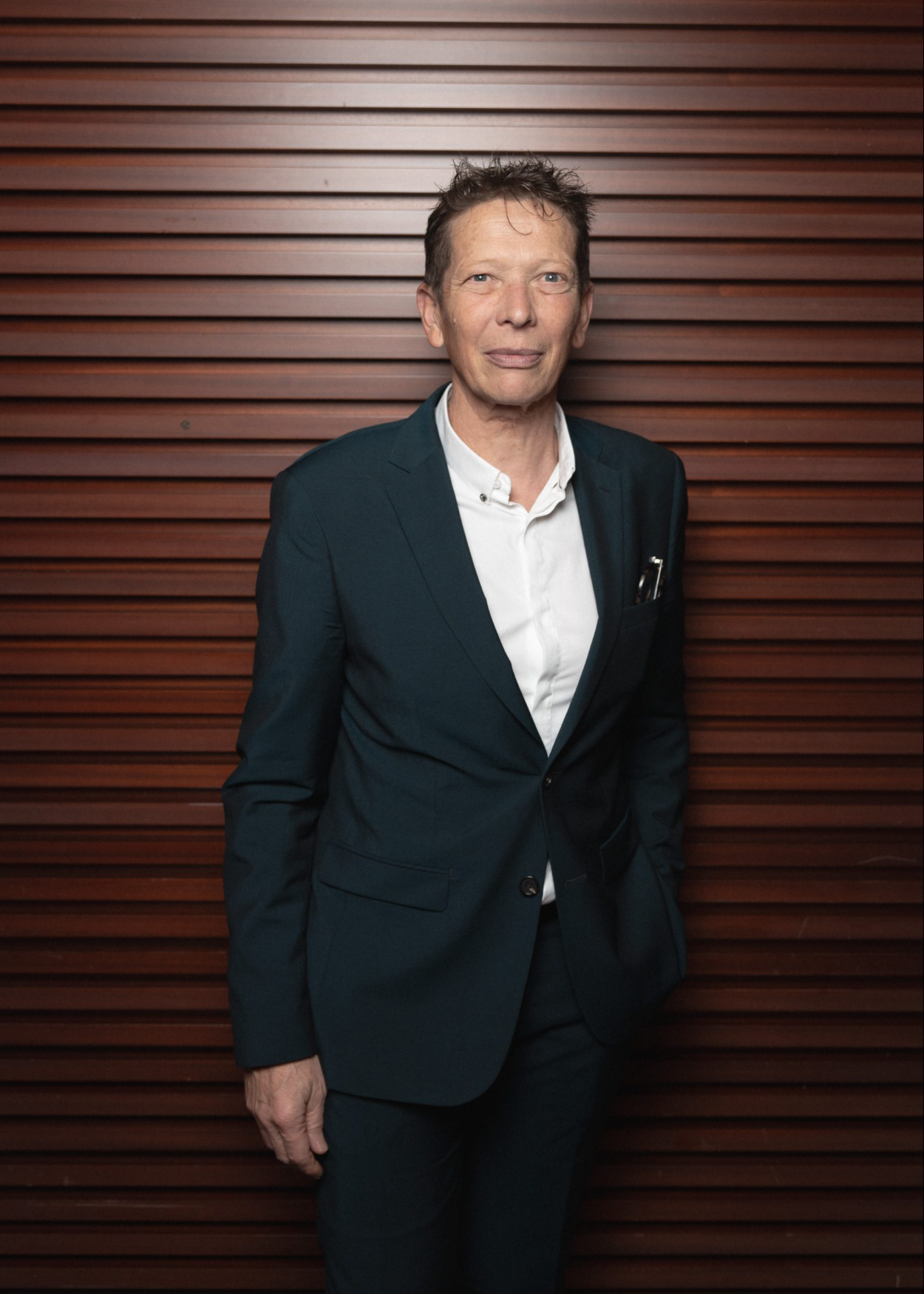 LE SAVOIR-FAIRE FÉMININ FRANÇAIS MIS EN LUMIÈRE PAR LE PRIX DES ARTISANES-SIÈGE LVMH | PARIS | FRANCE 20