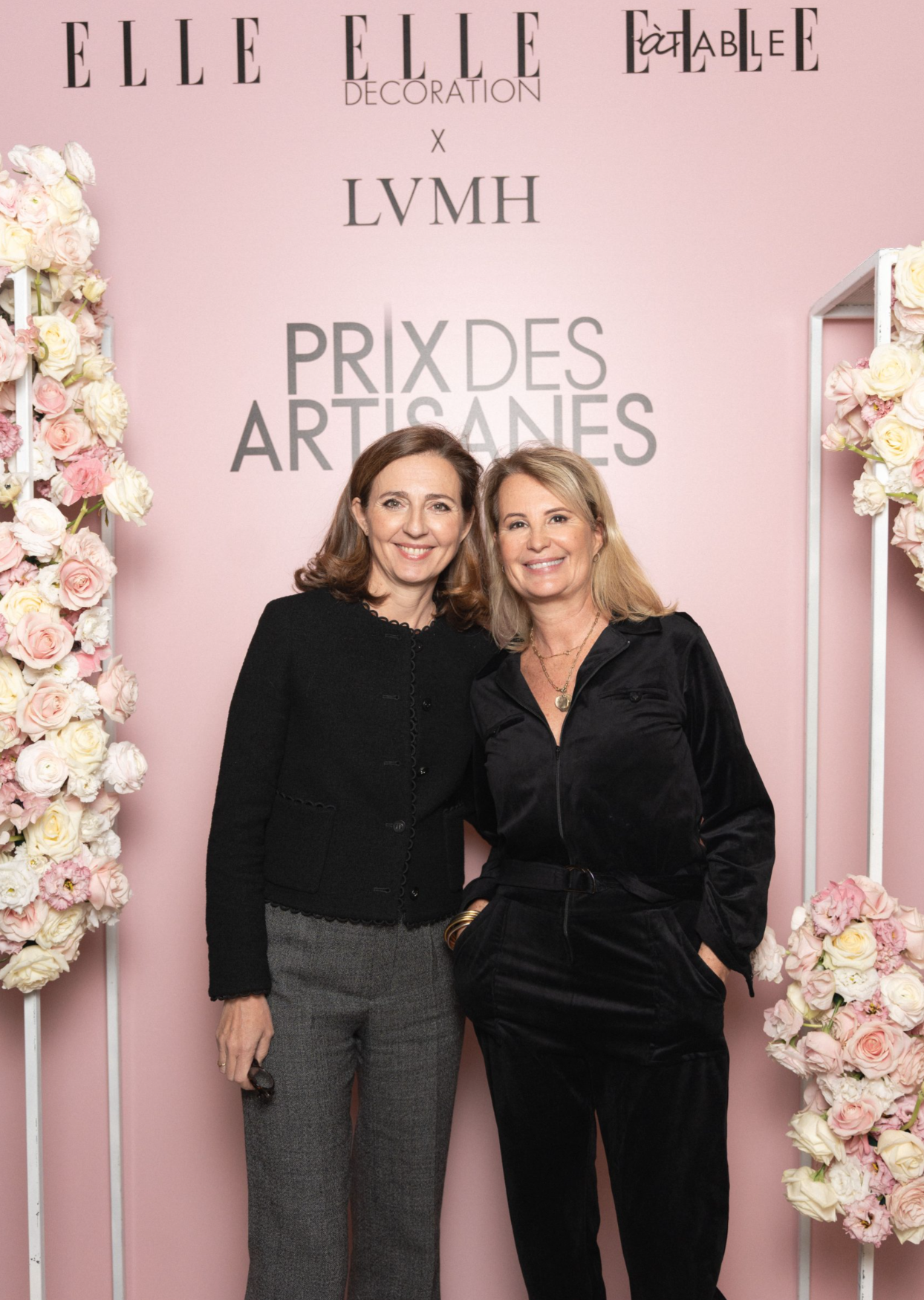 LE SAVOIR-FAIRE FÉMININ FRANÇAIS MIS EN LUMIÈRE PAR LE PRIX DES ARTISANES-SIÈGE LVMH | PARIS | FRANCE 23