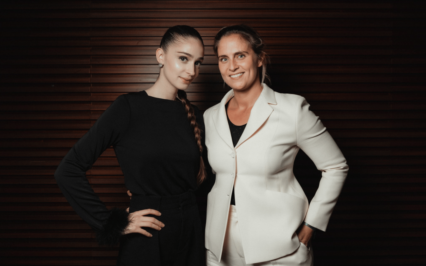 LE SAVOIR-FAIRE FÉMININ FRANÇAIS MIS EN LUMIÈRE PAR LE PRIX DES ARTISANES-SIÈGE LVMH | PARIS | FRANCE 32