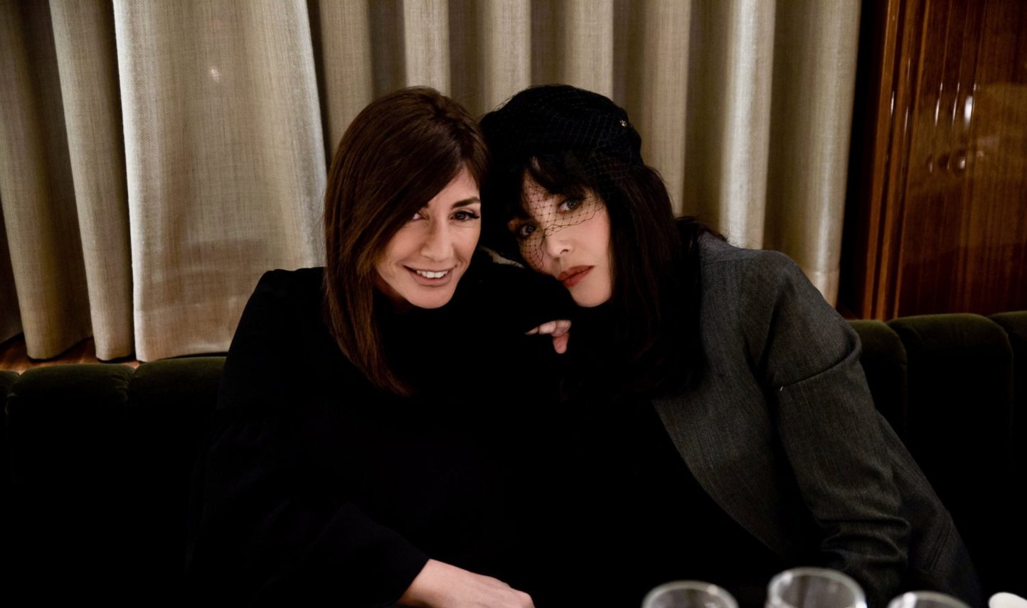 MARION COTILLARD, ISABELLE ADJANI, ET LEÎLA BEKHTI À LA TABLE D’ALBANE CLERET-LA MAISON DU CAVIAR 3