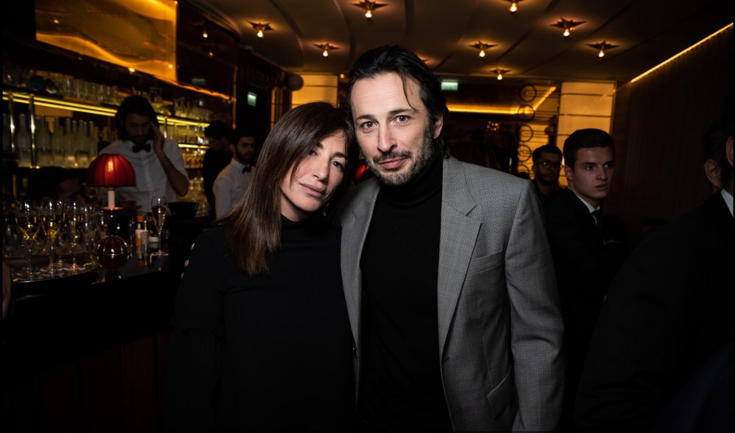 MARION COTILLARD, ISABELLE ADJANI, ET LEÎLA BEKHTI À LA TABLE D’ALBANE CLERET-LA MAISON DU CAVIAR 4